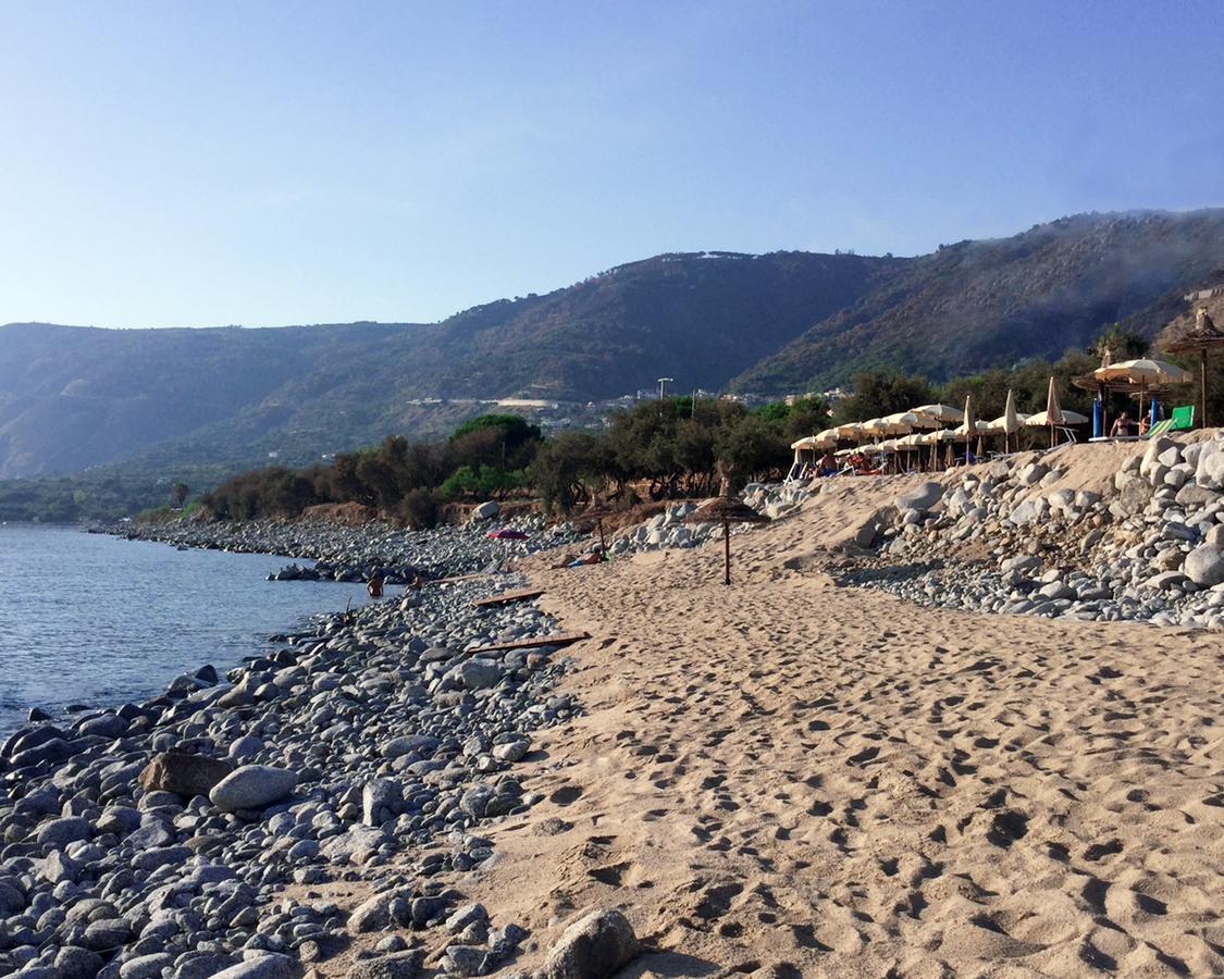 Cliffs Hotel Joppolo Buitenkant foto